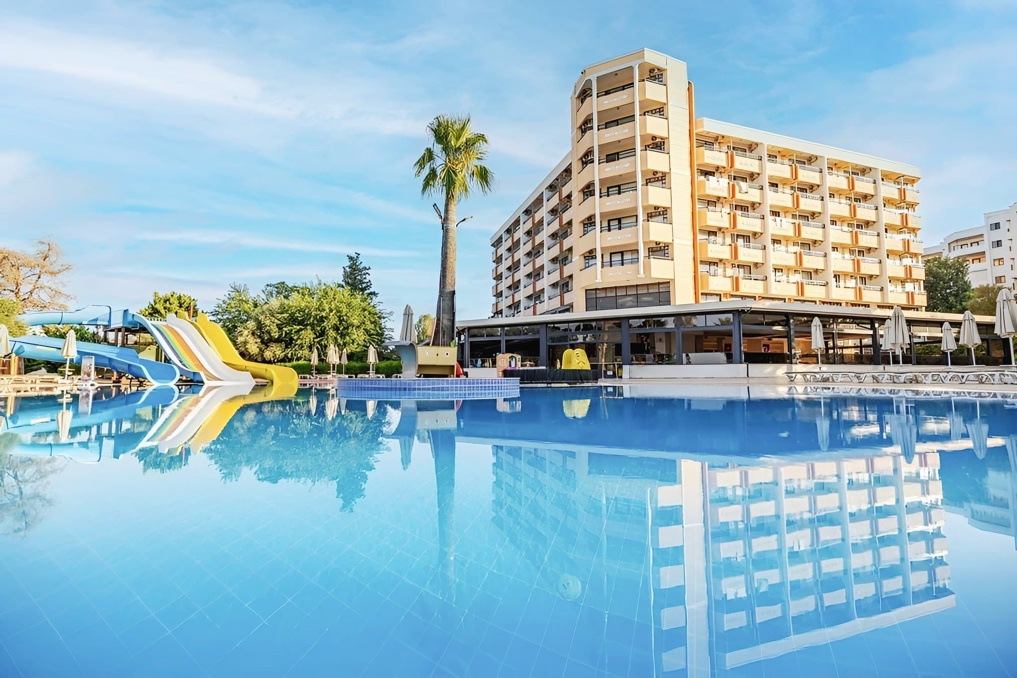 THE HOLIDAY RESORT – Turecko
