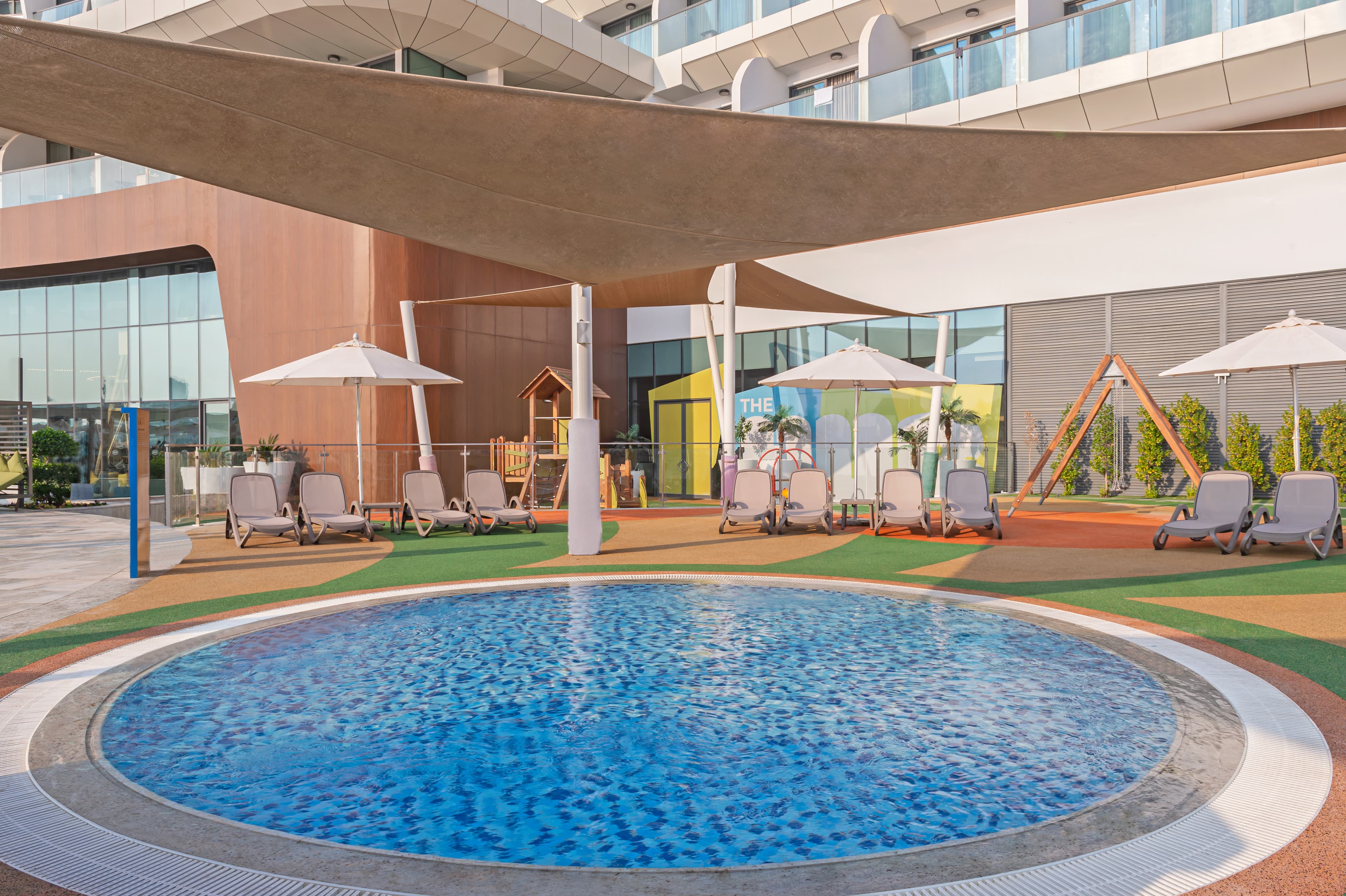 Hotel Hampton by Hilton Marjan Island - Ras al Khaimah, Spojené Arabské Emiráty - foto 19