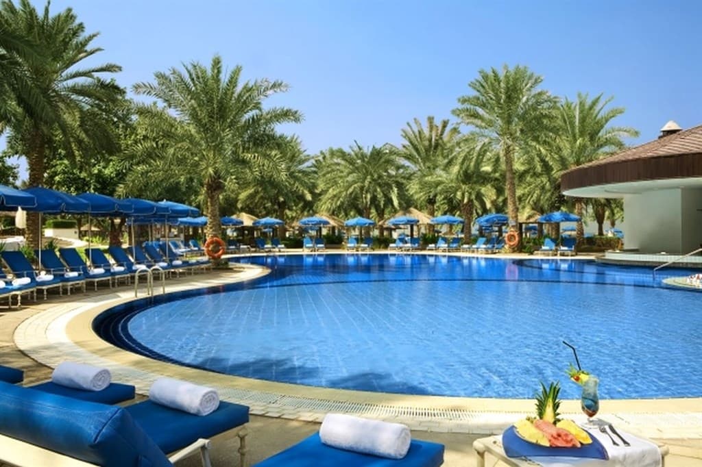 Hotel Sheraton Jumeirah Beach Resort - Dubaj, Spojené Arabské Emiráty - foto 11