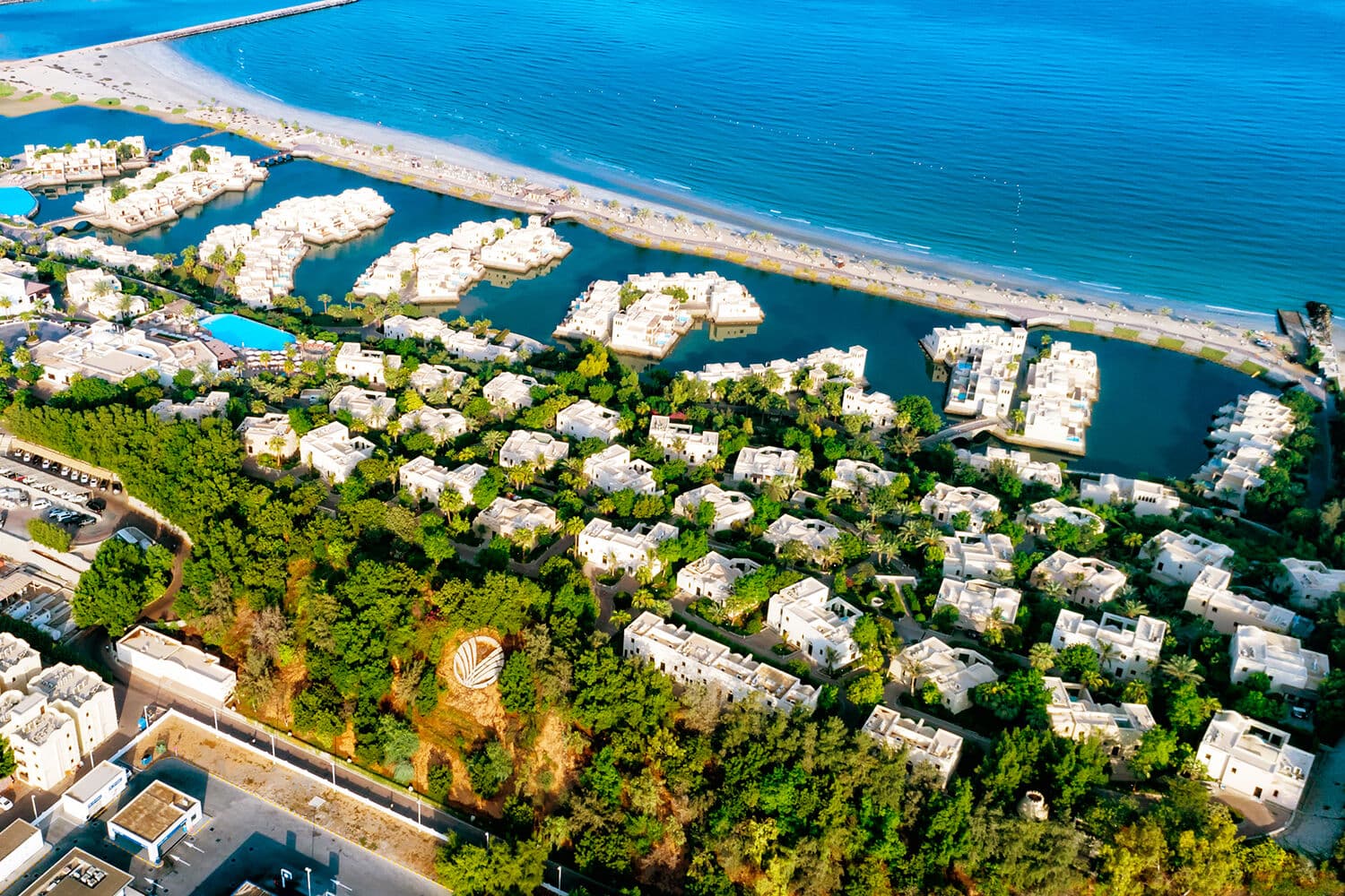 Hotel The Cove Rotana Resort - Ras al Khaimah, Spojené Arabské Emiráty - foto 3