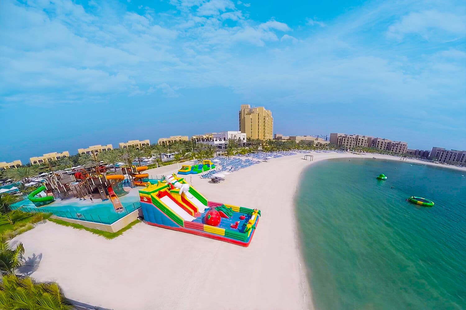 Hotel The Bay Club - Doubletree by Hilton Marjan Island - Ras al Khaimah, Spojené Arabské Emiráty - foto 18