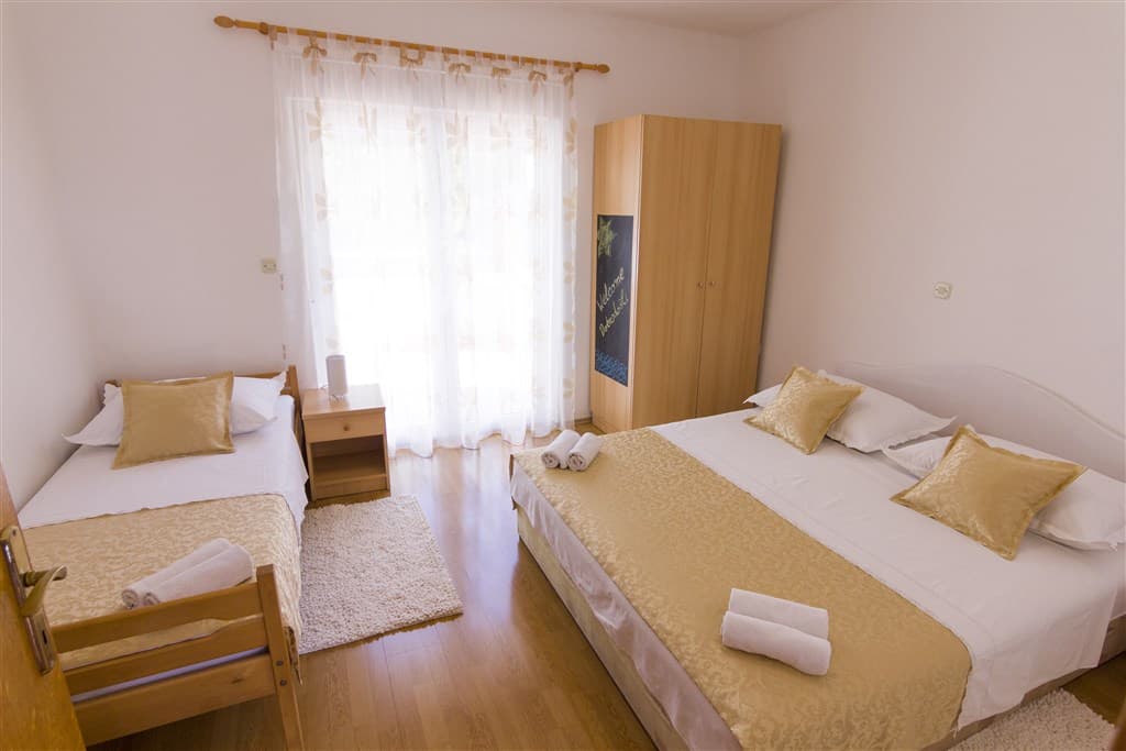 Apartmánový dom Mario - Tučepi, Chorvátsko - foto 3