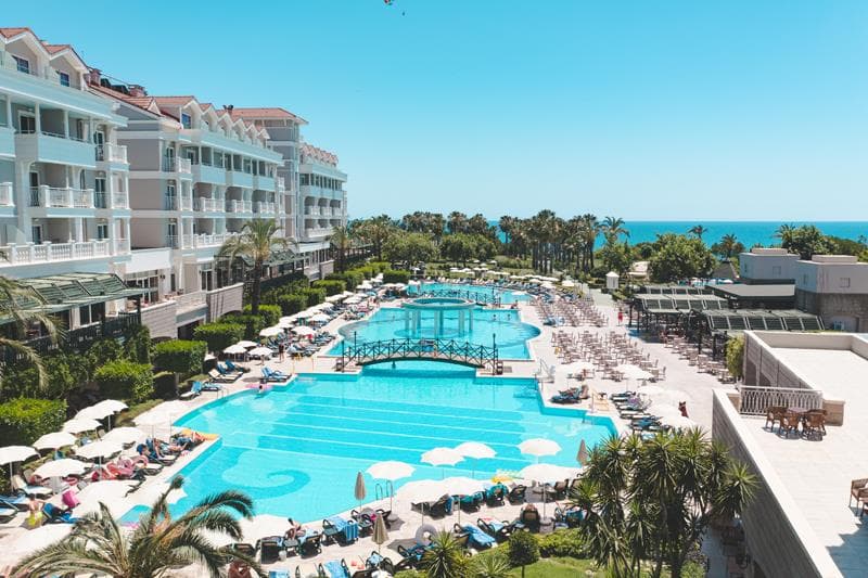 Trendy Aspendos Beach – Turecko
