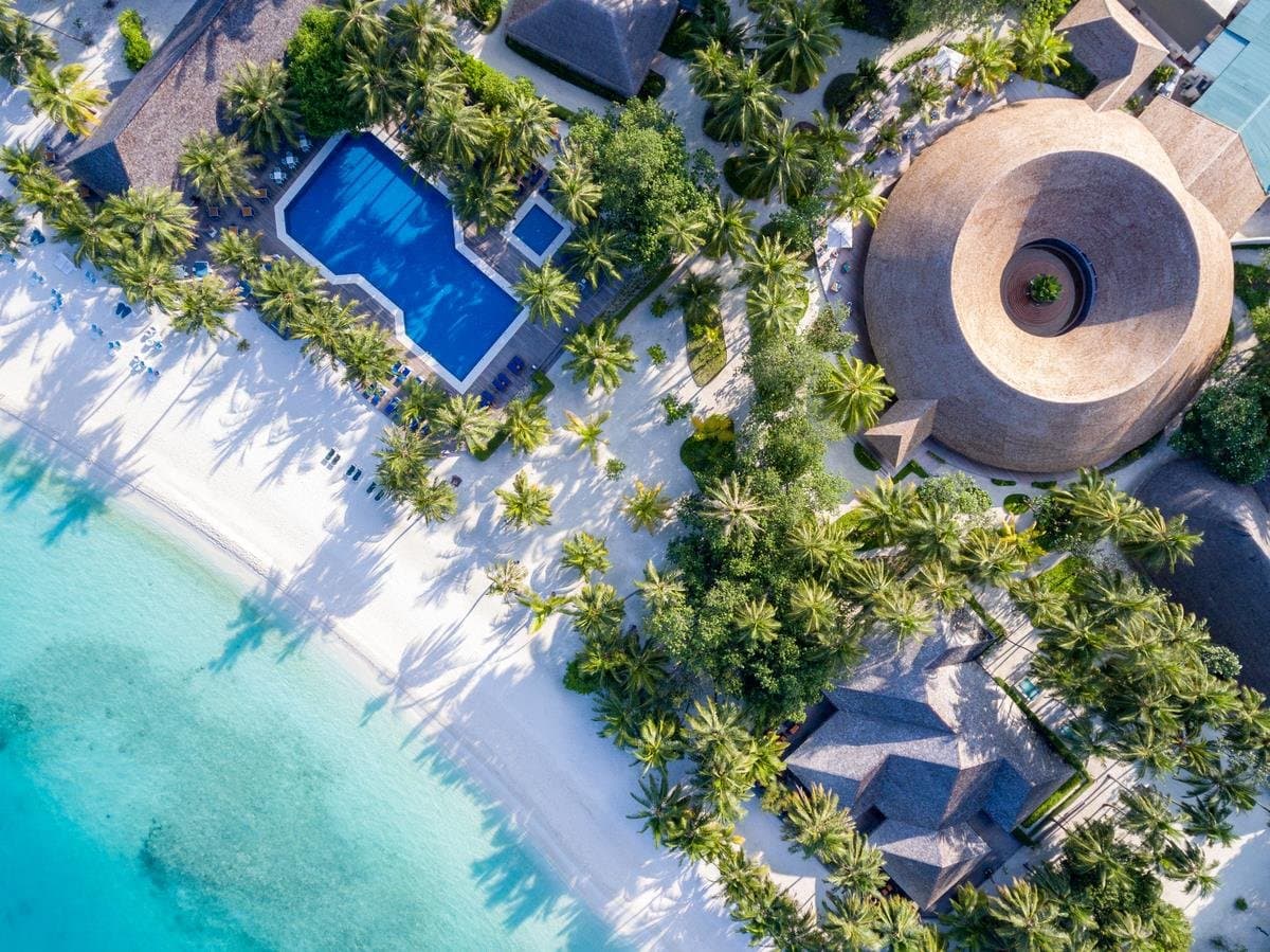 Meeru Island Resort & Spa – Maldivy