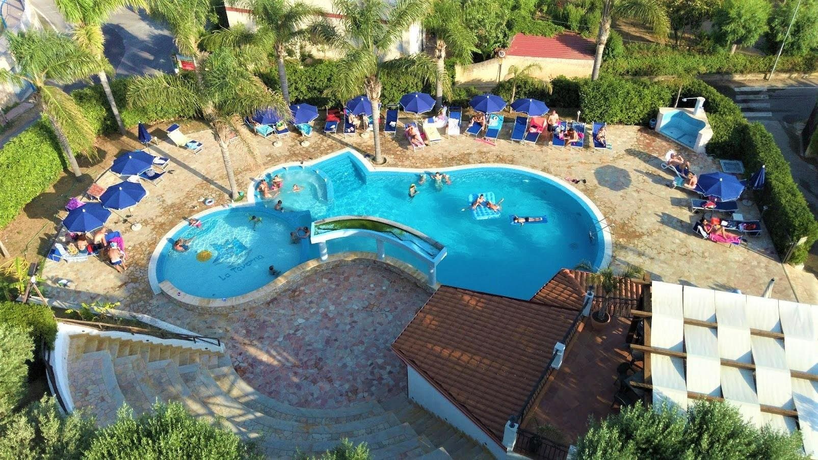 La Taverna Hotel Residence – Taliansko
