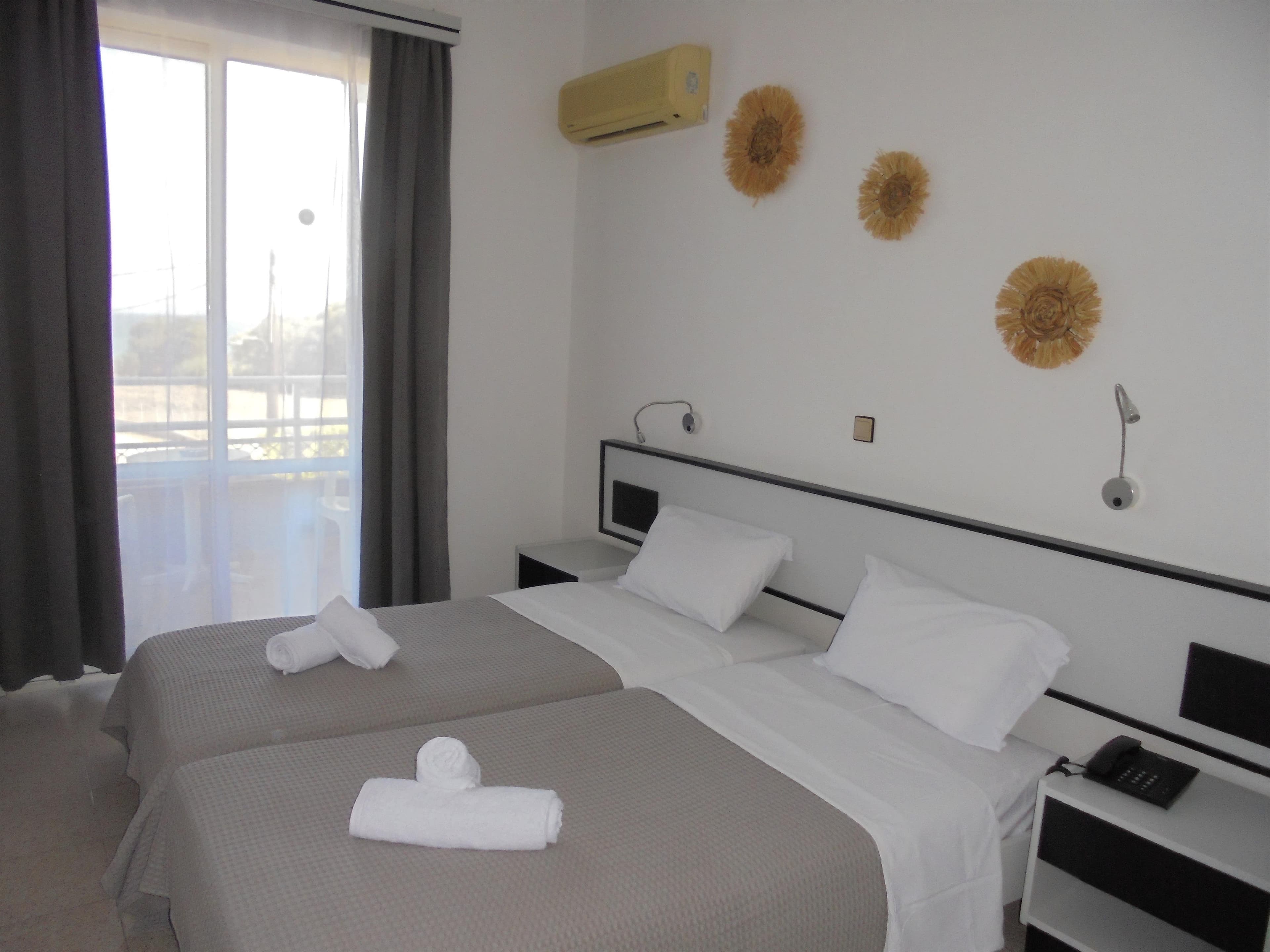 Asterias Bay - Rhodos, Grécko - foto 12
