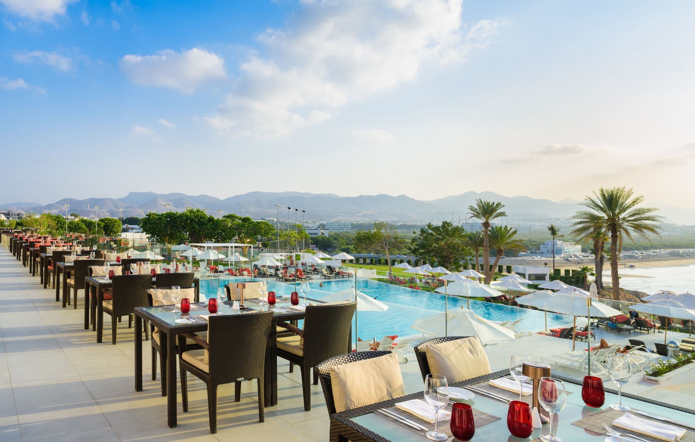 Hotel Crowne Plaza Muscat - Muscat, Omán - foto 18