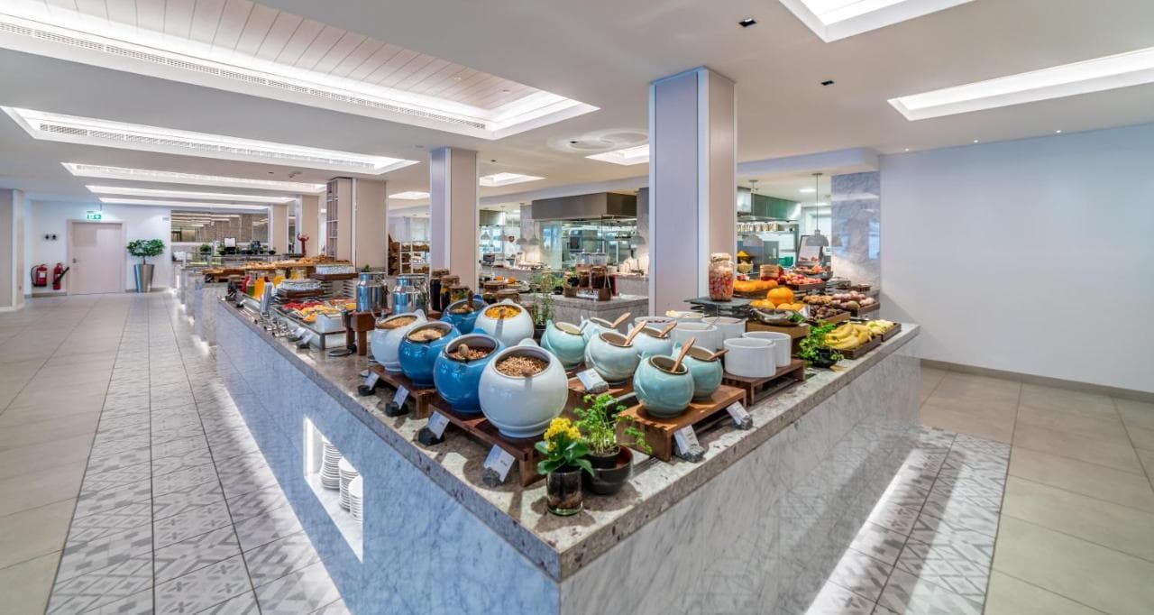 Hotel Crowne Plaza Muscat - Muscat, Omán - foto 11