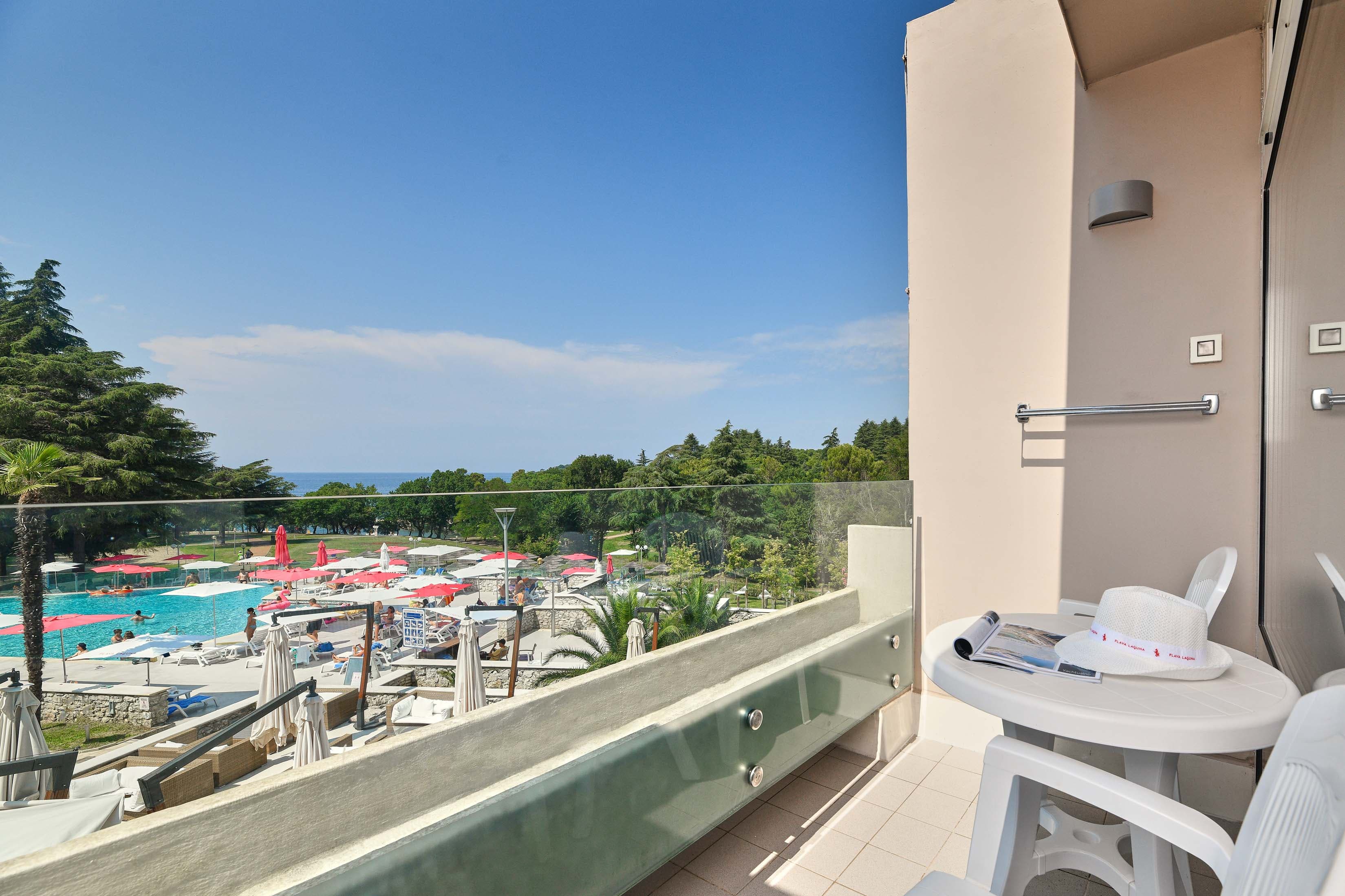 Hotel Mediteran Plava Laguna - Pláž