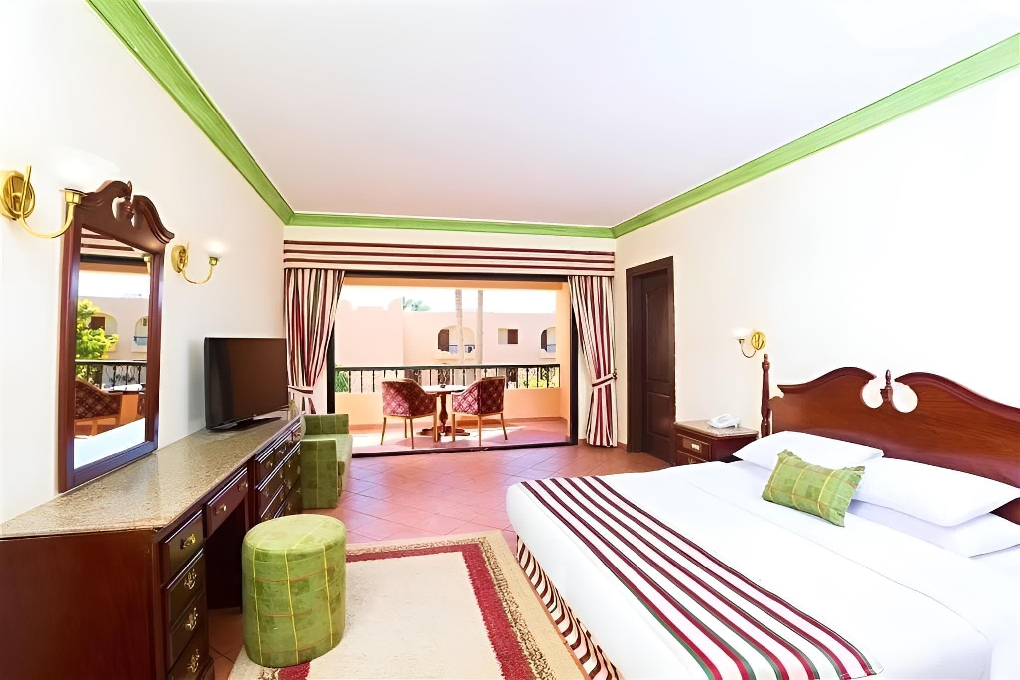 Ali Baba Palace Resort - Hurghada, Egypt - foto 15