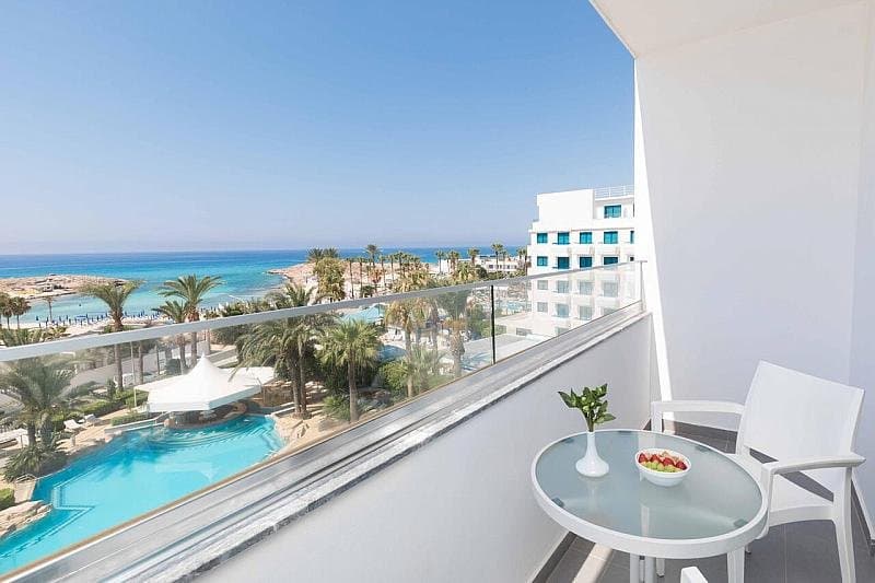Tasia Maris Beach - južný Cyprus, Cyprus - foto 17