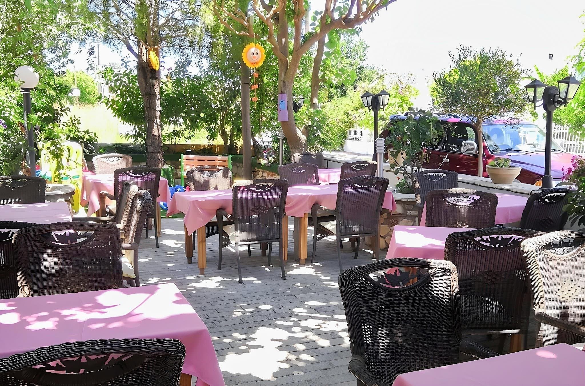 Georgina Inn - Zakynthos, Grécko - foto 13